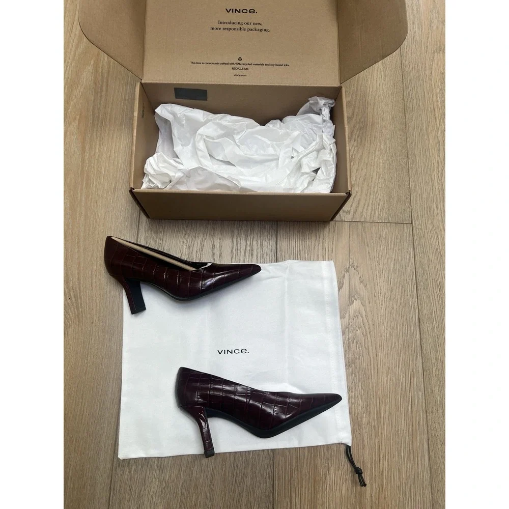 Vince‎ Womens Diane, Cherry Croco Print Leather Pointed Heel Pump Size 5 New!